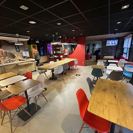 Hotel Tip Ex F1 Cambrai